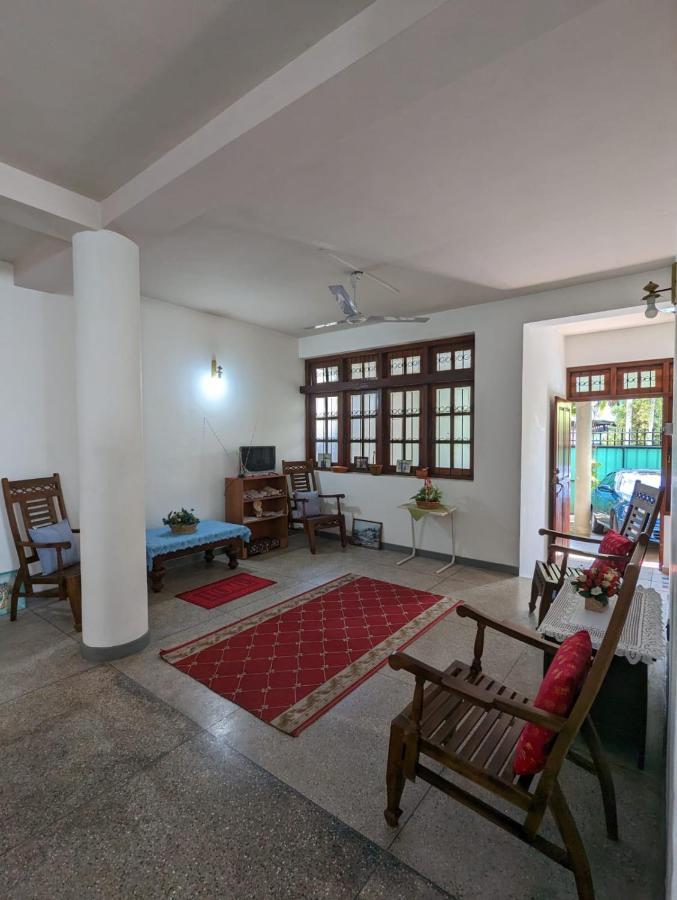Shiranthi Guest House راجاجيريا المظهر الخارجي الصورة